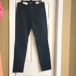 NWT Loft Modern Skinny jeans. Color dark green. Size 6
